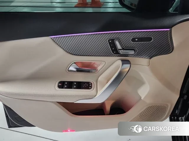 Mercedes-Benz A-Class W177 2025 Черный из Кореи, фото 3