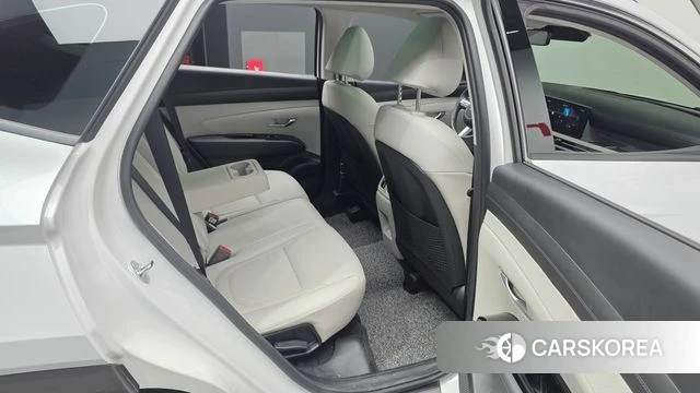 Hyundai The New Tucson (NX4) 2024 Белый из Кореи, фото 3