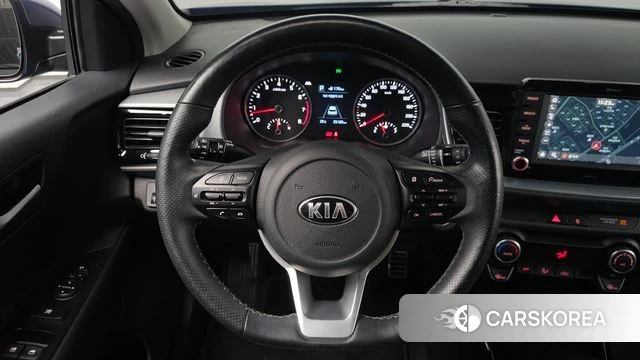 Kia Stonic 2020 Синий из Кореи, фото 3