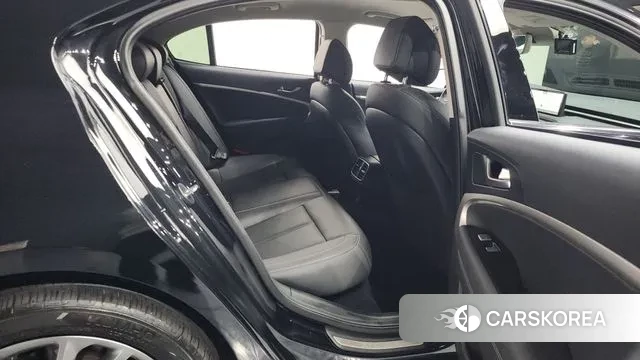 Genesis The New G70 Shooting Brake 2022 Черный из Кореи, фото 3