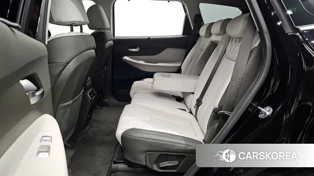 Hyundai The New Santa Fe 2023 Черный из Кореи, фото 3