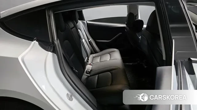 Tesla Model 3 2021 Белый из Кореи, фото 3