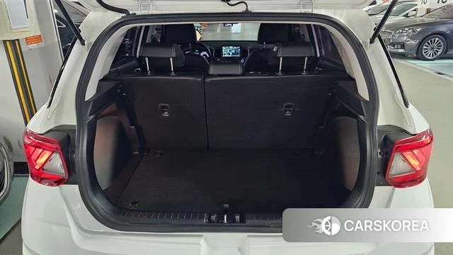 Hyundai Venue 2021 Белый из Кореи, фото 3