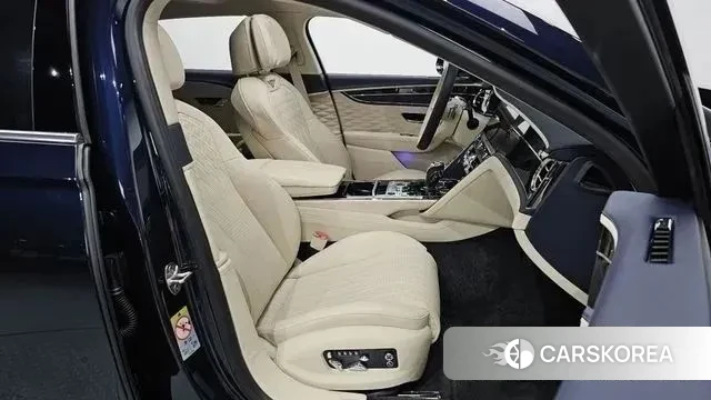 Bentley Flying Spur 3rd Generation 2022 Синий из Кореи, фото 3