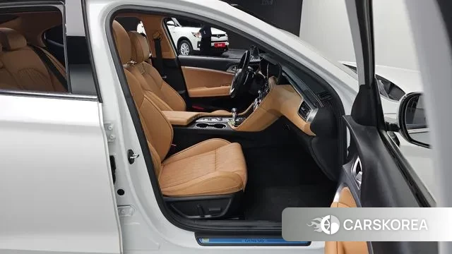 Genesis The New G70 2021 Белый из Кореи, фото 3