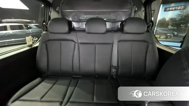 Hyundai Staria 2022 Серебряный из Кореи, фото 3