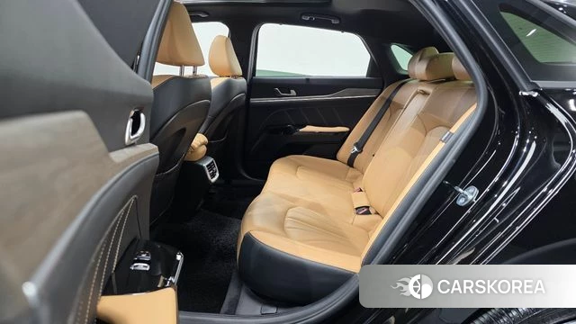 Kia K5 3rd generation 2023 Черный из Кореи, фото 3