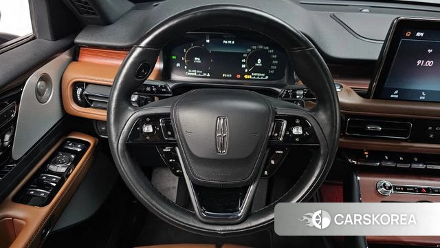 Lincoln Aviator 2nd generation 2021 Черный из Кореи, фото 3