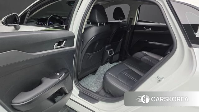 Kia K5 3rd generation 2021 Белый из Кореи, фото 3