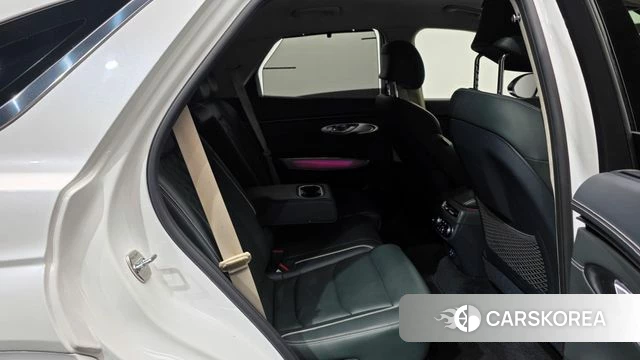 Genesis Electrified GV70 2022 Белый из Кореи, фото 3