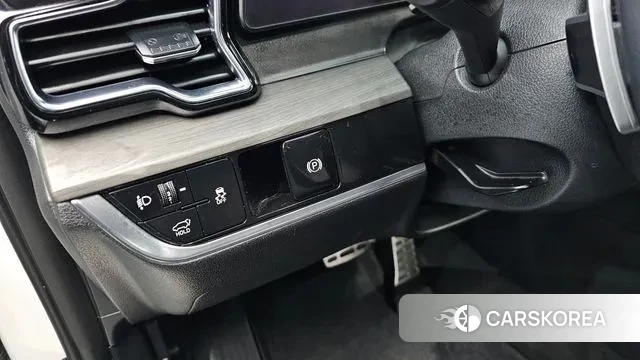 Kia Sportage 5th Generation 2023 Белый из Кореи, фото 3