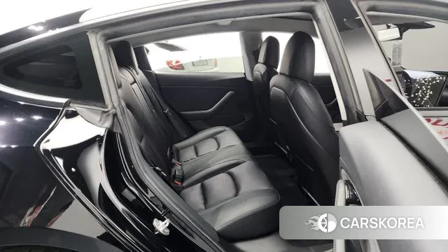 Tesla Model 3 2020 Черный из Кореи, фото 3