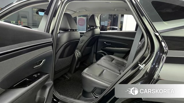 Hyundai Tucson Hybrid (NX4) 2021 Черный из Кореи, фото 3