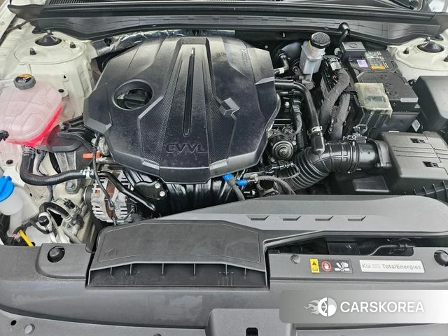 Kia K5 3rd generation 2023 Белый из Кореи, фото 3