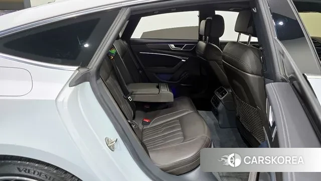 Audi A7 (4K) 2020 Белый из Кореи, фото 3