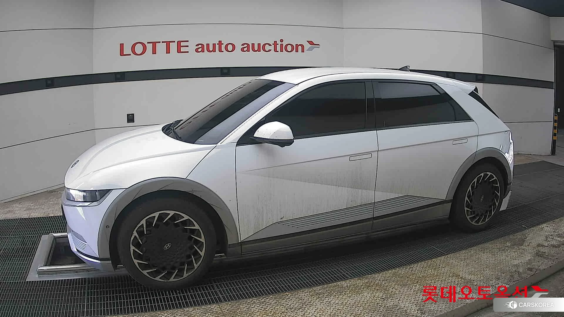 Hyundai IONIQ 5 2022 Atlas White из Кореи, фото 3