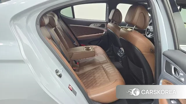 Genesis G70 2018 Светло-серебряный цвет из Кореи, фото 3