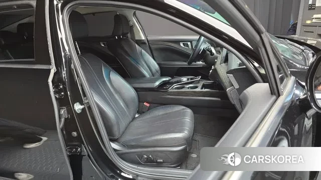 Kia K8 2022 Черный из Кореи, фото 3