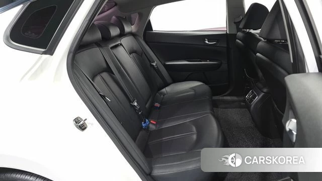 Kia The New K5 2nd generation 2018 Белый из Кореи, фото 3