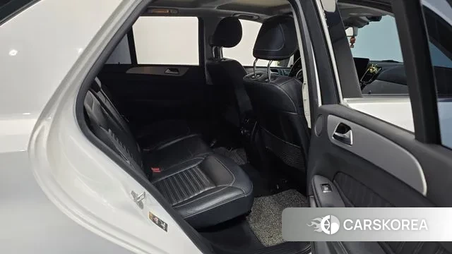 Mercedes-Benz GLE - Class W166 2018 Белый из Кореи, фото 3