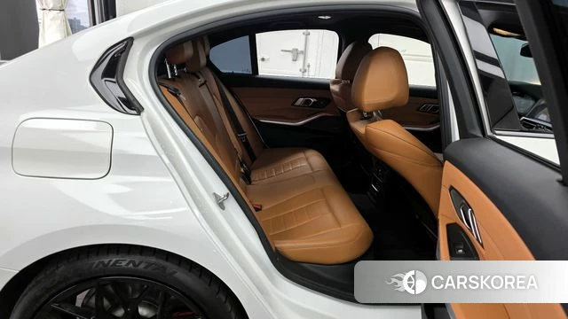 BMW 3 Series (G20) 2020 Белый из Кореи, фото 3