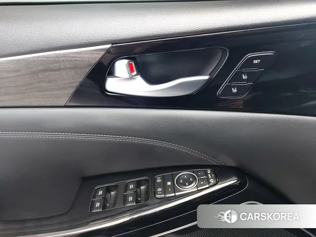 Kia K7 Premier 2019 Темно-зеленый из Кореи, фото 3