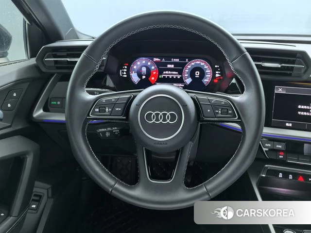 Audi A3 2024 Темно-серый из Китая, фото 3