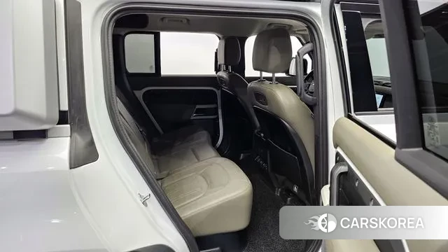 Land Rover Defender (L663) 2021 Белый из Кореи, фото 3