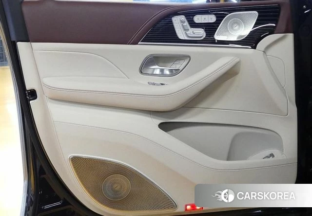 Mercedes-Benz GLS - Class X167 2025 Серебряный двухцветный из Кореи, фото 3