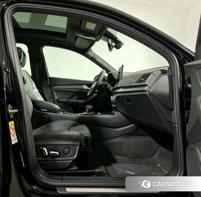 Audi Q5L 2026 Черный из Китая, фото 3