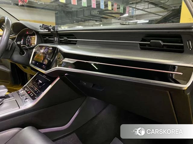 Audi A6L 2023 Черный из Китая, фото 3