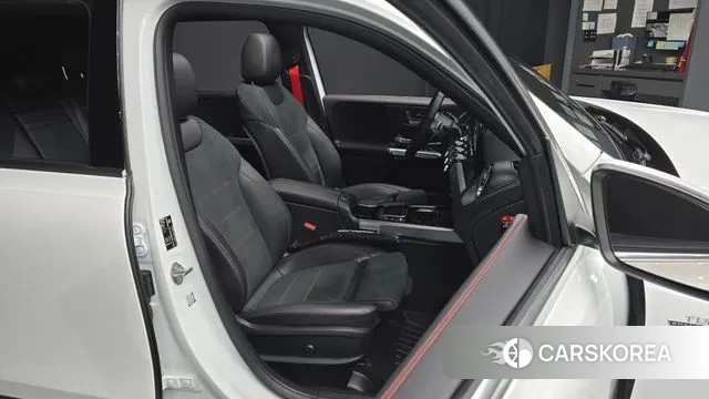 Mercedes-Benz GLB-Class X247 2022 Белый из Кореи, фото 3