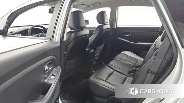 Kia The New Carens 2018 Серебряный из Кореи, фото 3