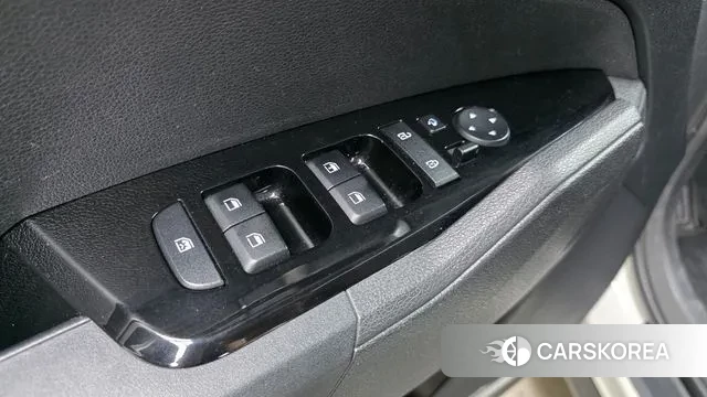 Kia Sportage 5th Generation 2022 Белый из Кореи, фото 3