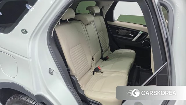 Land Rover Discovery Sports 2nd Generation 2022 Белый из Кореи, фото 3