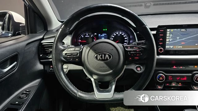 Kia Stonic 2018 Синий из Кореи, фото 3