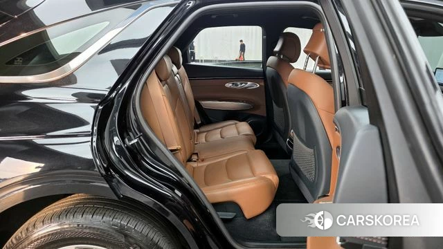 Genesis GV70 2022 Черный из Кореи, фото 3