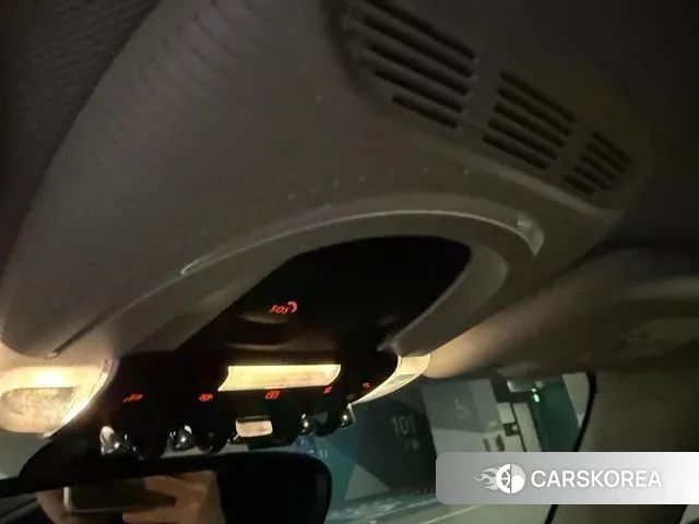 Mini Cooper 2020 Серебряный из Кореи, фото 3