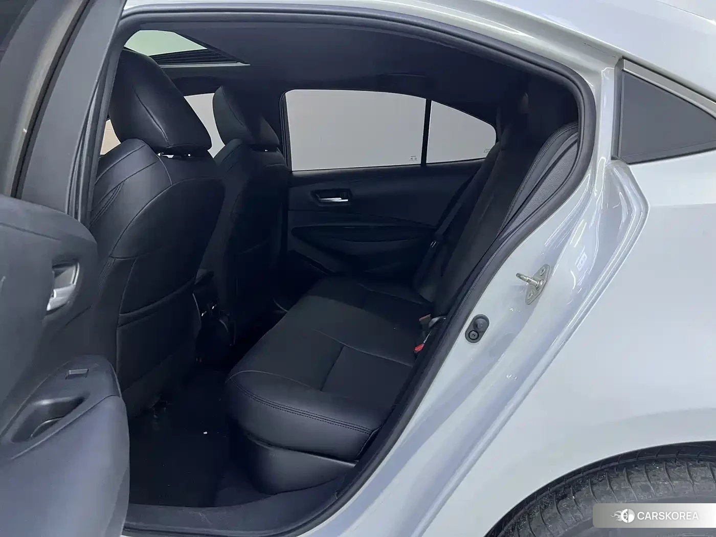 Toyota Levin 2022 Белый из Китая, фото 3
