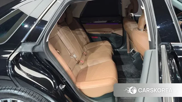 Hyundai Grandeur Hybrid (GN7) 2023 Черный из Кореи, фото 3