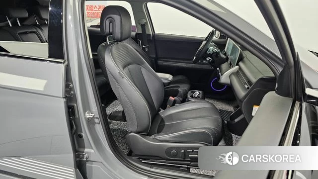 Hyundai Ionic 5 2021 Серебристо-серый из Кореи, фото 3