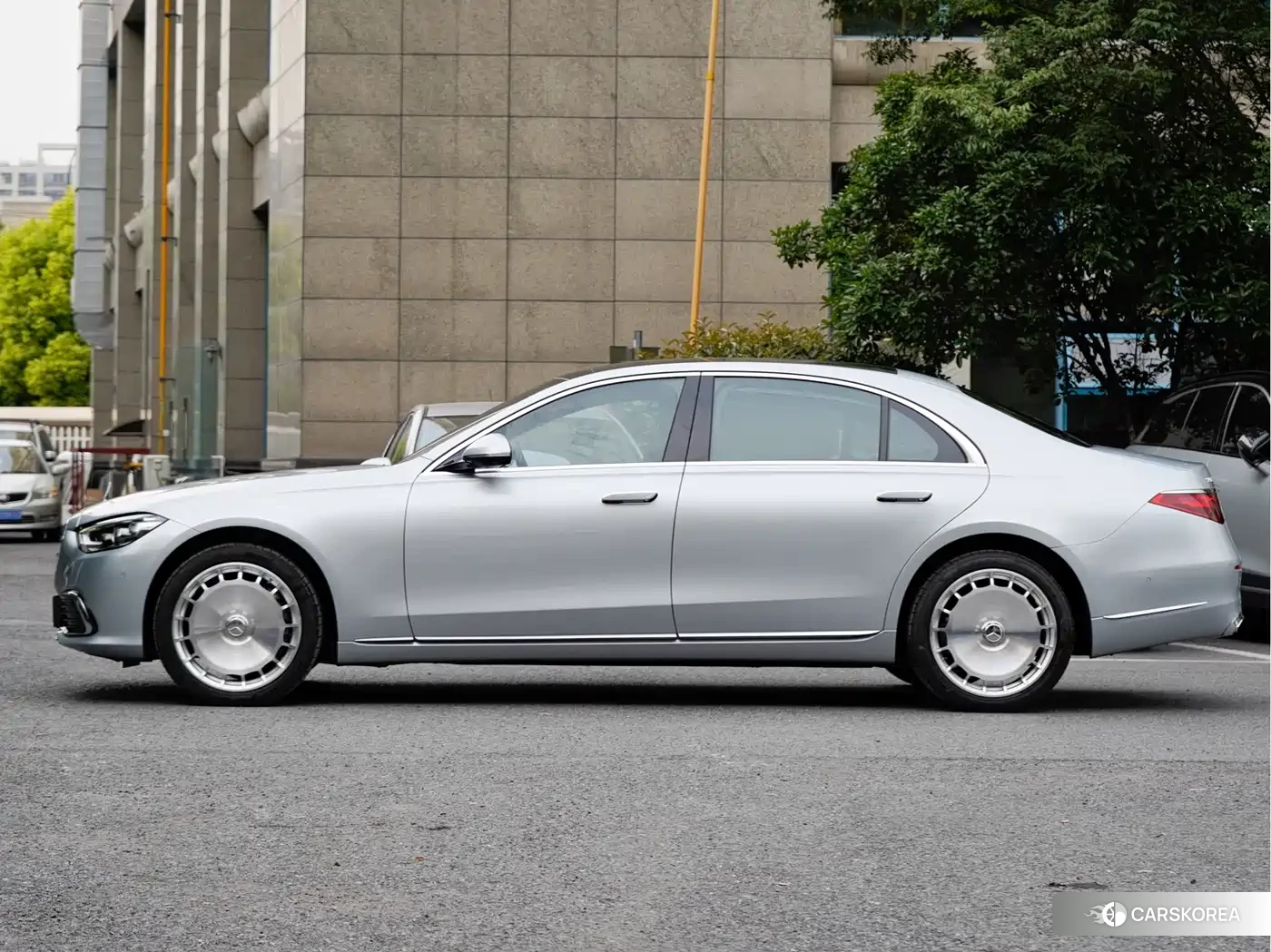 Mercedes-Benz S-Class 2025 Silver/gray из Китая, фото 3
