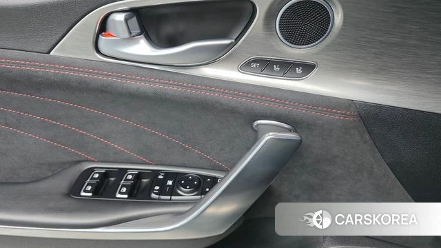 Kia Stinger Meister 2022 Темно-зеленый из Кореи, фото 3