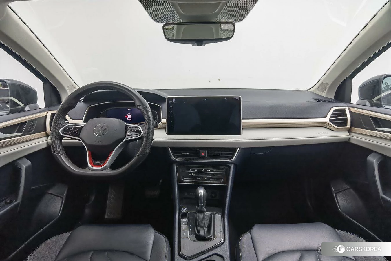 Volkswagen Tharu 2023 Черный из Китая, фото 3