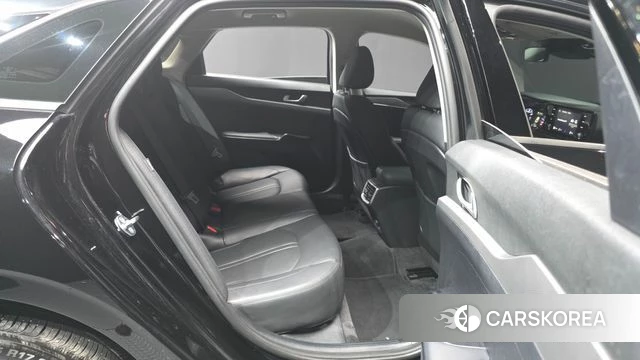 Kia K5 3rd generation 2023 Черный из Кореи, фото 3