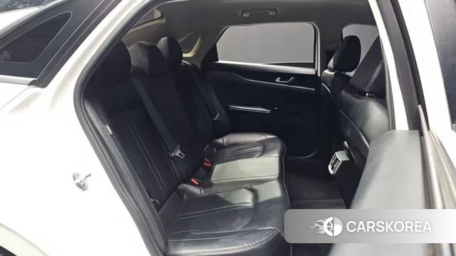 Kia K5 3rd generation 2022 Белый из Кореи, фото 3