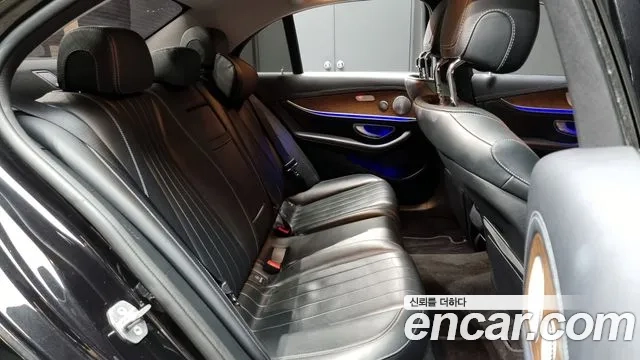 Mercedes-Benz E-Class W213 2018 Черный из Кореи, фото 3