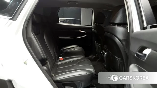 Hyundai The New Santa Fe 2022 Белый из Кореи, фото 3