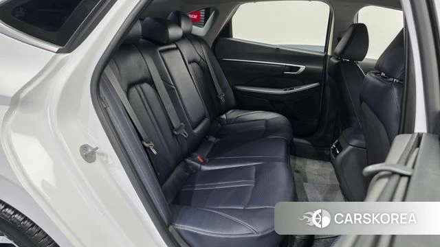 Hyundai Sonata D Edge Hybrid (DN8) 2025 Белый из Кореи, фото 3