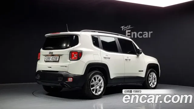 Jeep Renegade id 2553933 из Кореи 3